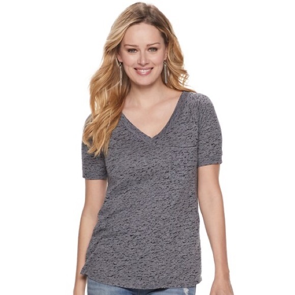 Rock & Republic Tops - 🌟3/$15 Rock & Republic Gray Burnout Tee